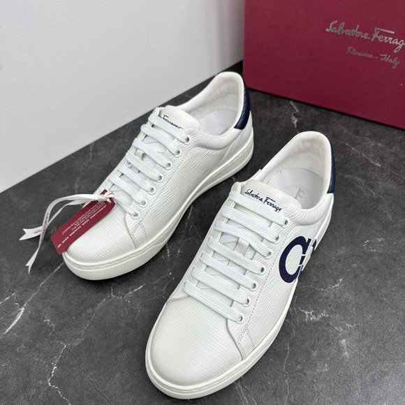 ferragamo sneaker Size 10